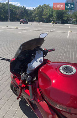 Спортбайк Hyosung GT 650R 2006 в 