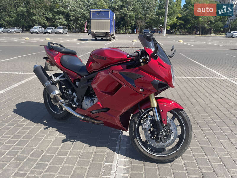 Спортбайк Hyosung GT 650R 2006 в Одессе фото 12 Спортбайк Hyosung GT 650R 2006 в Одессе