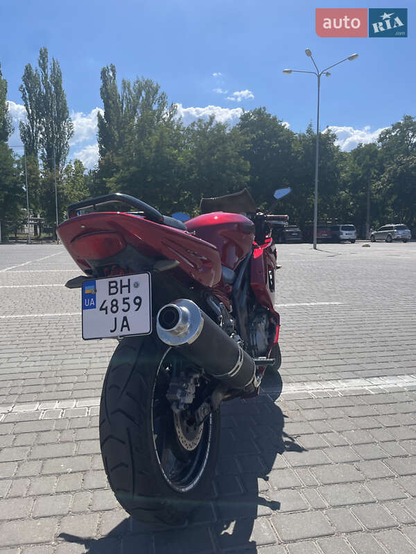 Спортбайк Hyosung GT 650R 2006 в Одессе фото 20 Спортбайк Hyosung GT 650R 2006 в Одессе