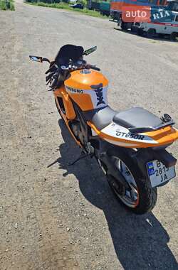 Мотоцикл Спорт-туризм Hyosung GT 650R 2008 в 