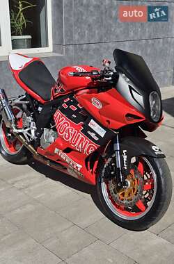 Спортбайк Hyosung GT 650R 2010 в Киеве