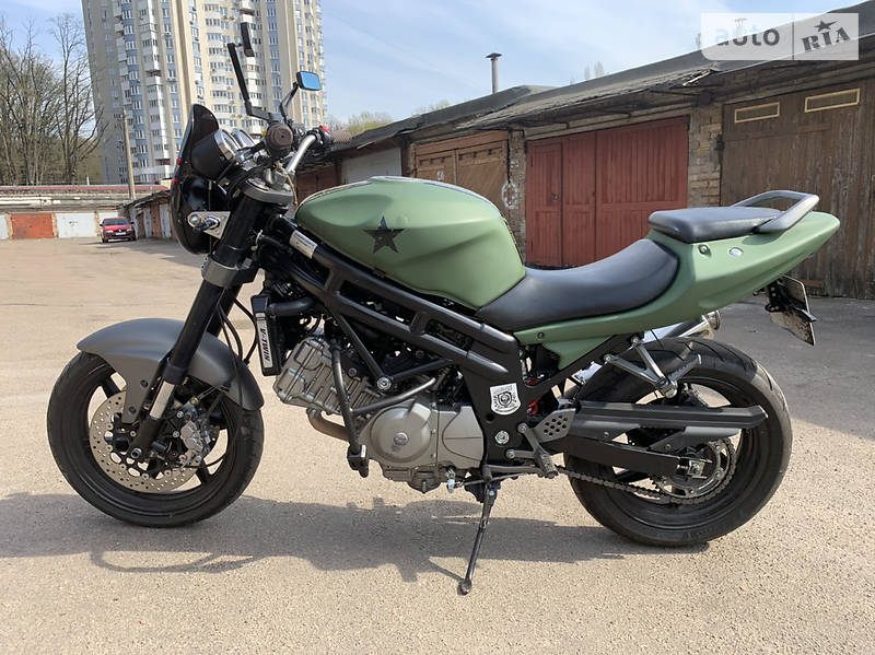 Мотоцикл Без обтекателей (Naked bike) Hyosung GT 2008 в Киеве