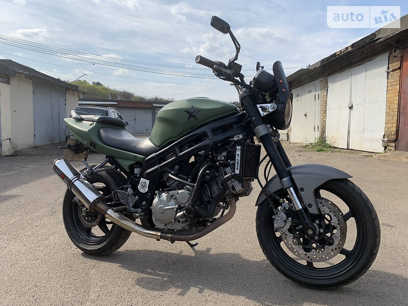 Мотоцикл Без обтекателей (Naked bike) Hyosung GT 2008 в Киеве