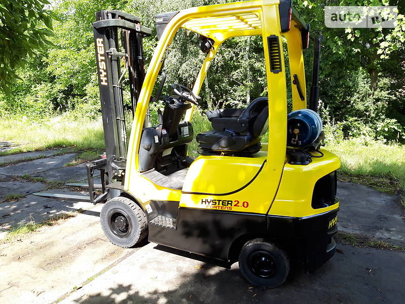 Вилочный погрузчик Hyster H 2.0 FTS 2006 в 