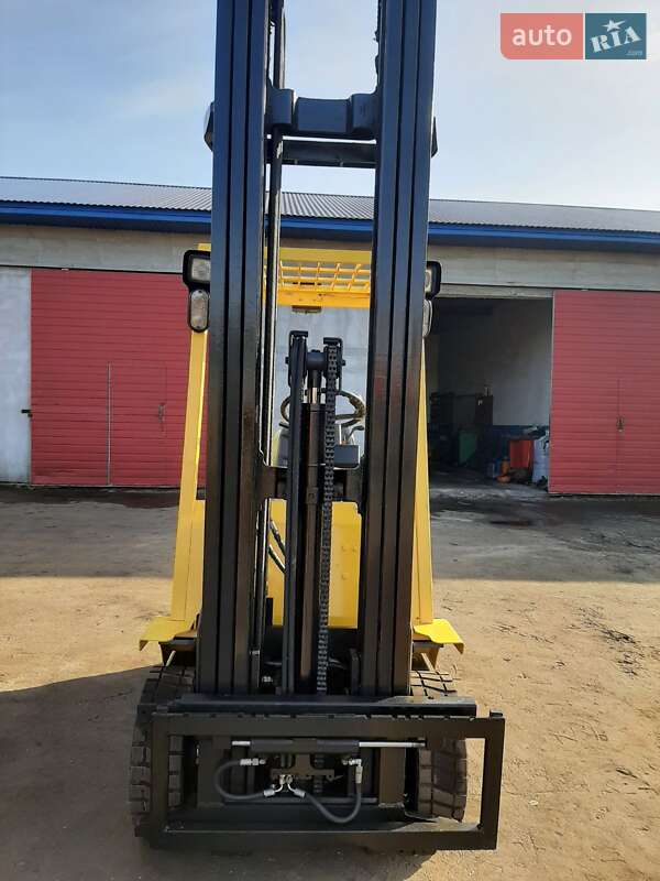 Вилочний навантажувач Hyster H 2.00ХM 2003 в Радехові