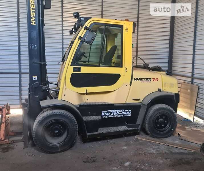 Hyster H 2010