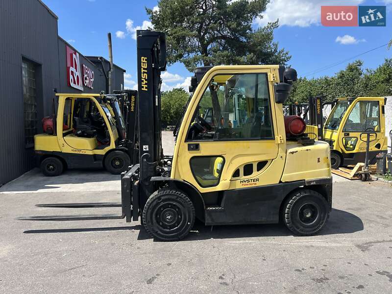 Hyster H 2013