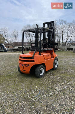 Вилочный погрузчик Hyster H 1990 в 