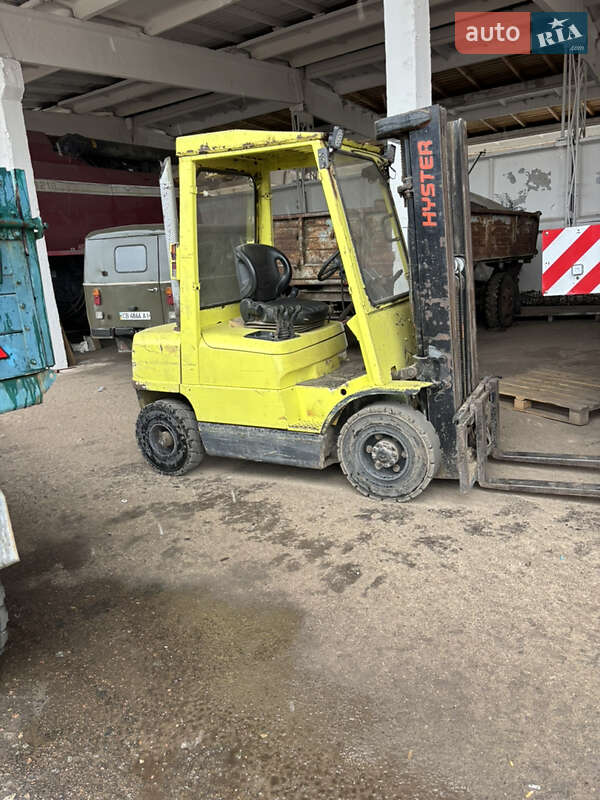 Вилочный погрузчик Hyster H 2002 в 