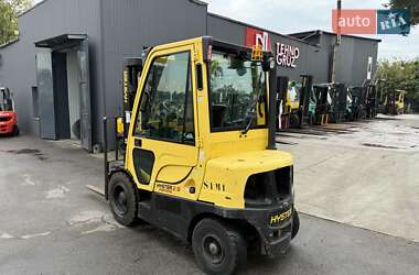 Вилочный погрузчик Hyster H 2015 в 