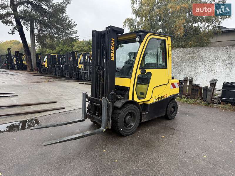 Вилочний навантажувач Hyster H 2010 в Києві
