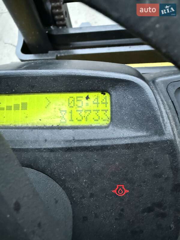 Вилочный погрузчик Hyster H 2015 в Киеве фото 5 Вилочный погрузчик Hyster H 2015 в Киеве