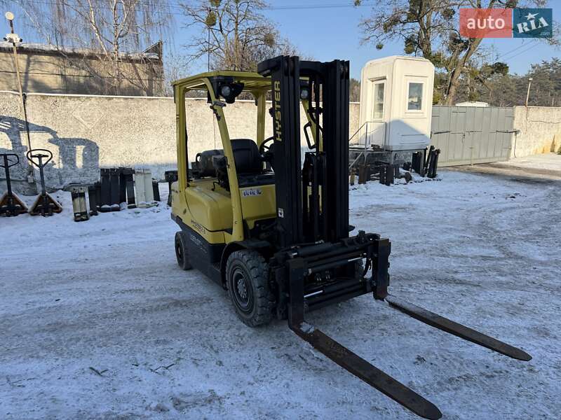 Вилочный погрузчик Hyster H 2013 в Киеве фото 3 Вилочный погрузчик Hyster H 2013 в Киеве