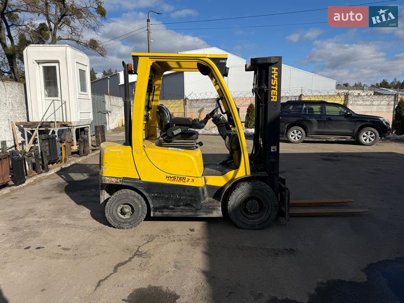 Вилочний навантажувач Hyster H 2006 в Києві
