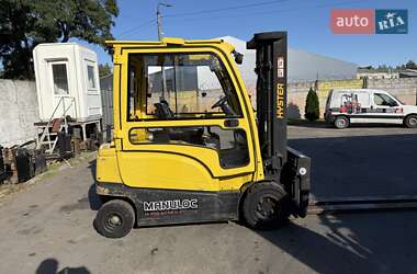 Вилочный погрузчик Hyster J 2011 в 
