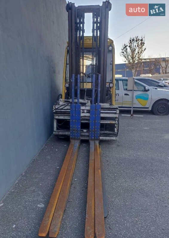 Вилочный погрузчик Hyster S 2008 в Киеве фото 4 Вилочный погрузчик Hyster S 2008 в Киеве