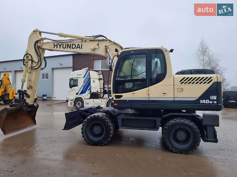 Колесный экскаватор Hyundai 140D 2014 в Одессе
