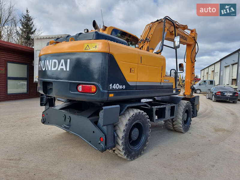 Колісний екскаватор Hyundai 140D 2013 в Одесі