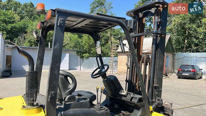 Вилочний навантажувач Hyundai 30DT 2016 в Черкасах