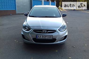 Седан Hyundai Accent 2012 в Кропивницком