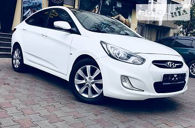 Седан Hyundai Accent 2012 в Одессе