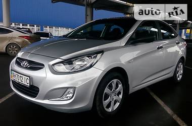 Седан Hyundai Accent 2014 в Мариуполе