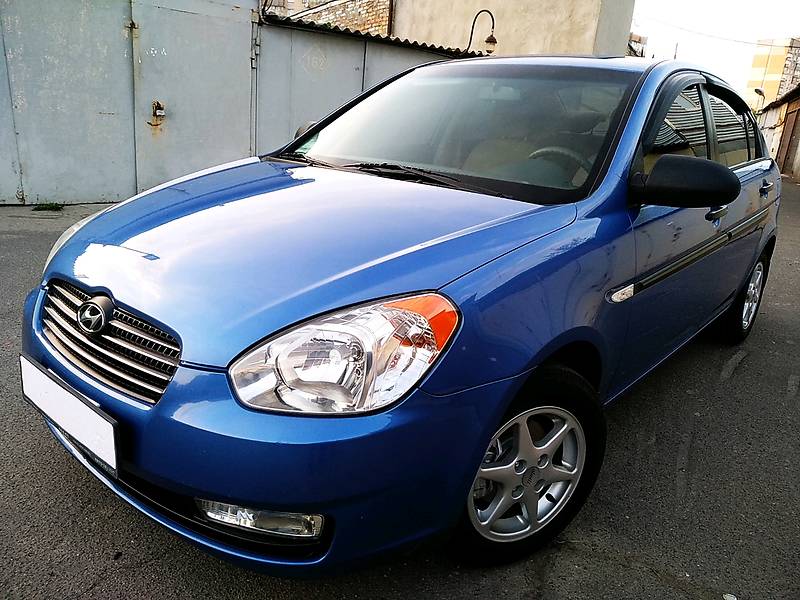 Hyundai Accent 2010 года