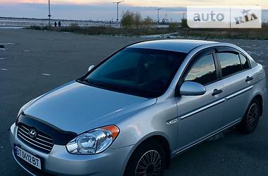 Седан Hyundai Accent 2008 в Киеве