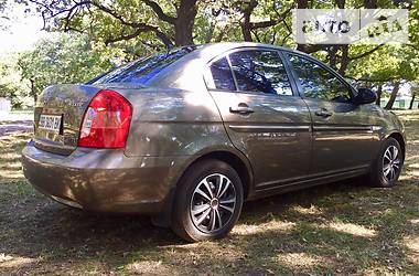 Седан Hyundai Accent 2008 в Лисичанске