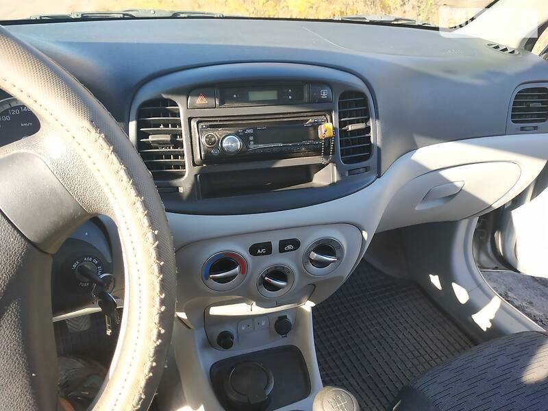 Седан Hyundai Accent 2008 в Києві