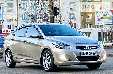 Седан Hyundai Accent 2011 в Одесі