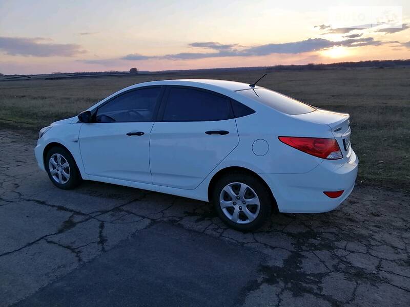 Седан Hyundai Accent 2013 в Харькове