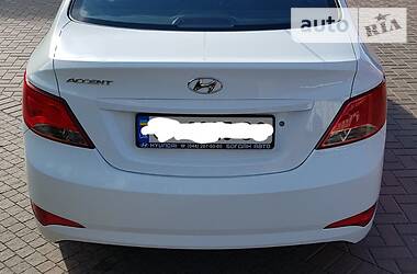 Седан Hyundai Accent 2016 в Киеве