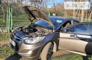 Седан Hyundai Accent 2011 в 