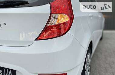 Хетчбек Hyundai Accent 2015 в 