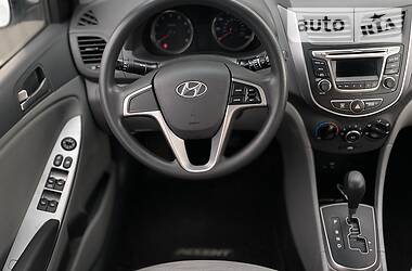 Хетчбек Hyundai Accent 2015 в 