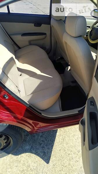 Седан Hyundai Accent 2008 в Конотопе
