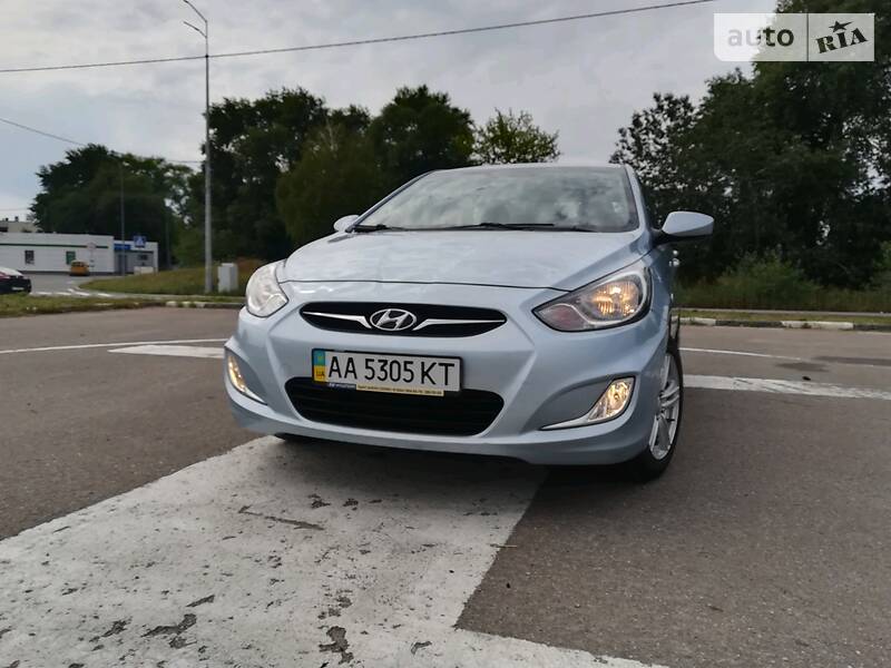 Седан Hyundai Accent 2011 в Києві