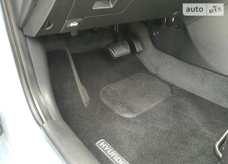 Седан Hyundai Accent 2011 в Києві