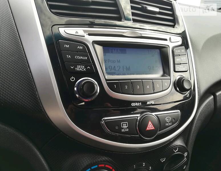 Седан Hyundai Accent 2011 в Києві