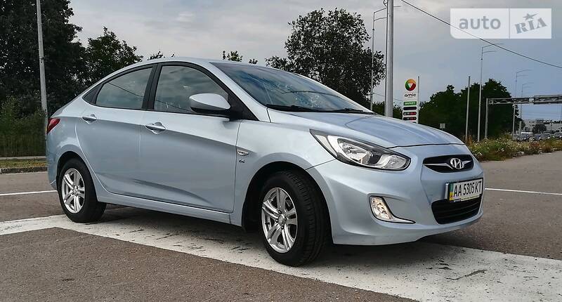 Седан Hyundai Accent 2011 в Києві