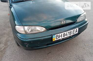 Седан Hyundai Accent 1996 в Одесі