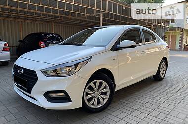 Седан Hyundai Accent 2018 в Константиновке