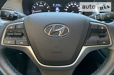 Седан Hyundai Accent 2018 в Константиновке