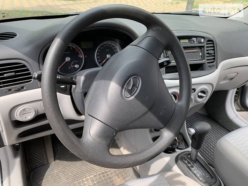Седан Hyundai Accent 2008 в Києві