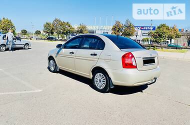 Седан Hyundai Accent 2007 в Кривом Роге