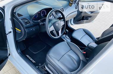 Хэтчбек Hyundai Accent 2016 в Одессе