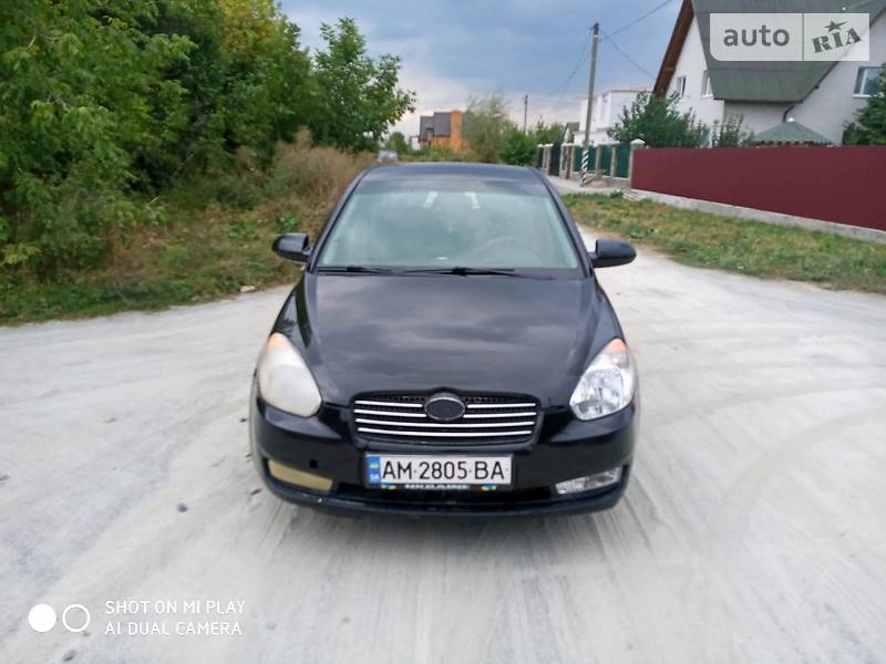 Hyundai Accent