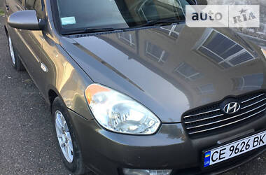 Хэтчбек Hyundai Accent 2008 в Черновцах