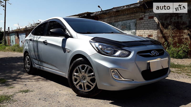 Hyundai Accent